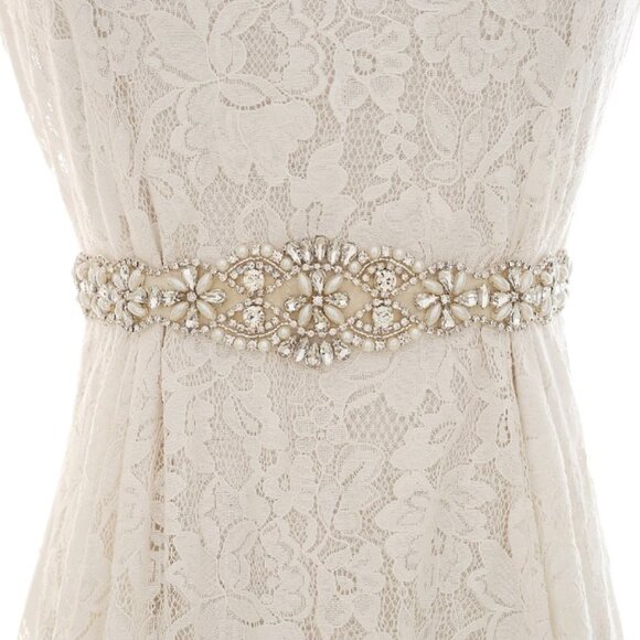 Wedding dress sash satin bow crystals sparkly elegant brand new great condition - Picture 5 of 14